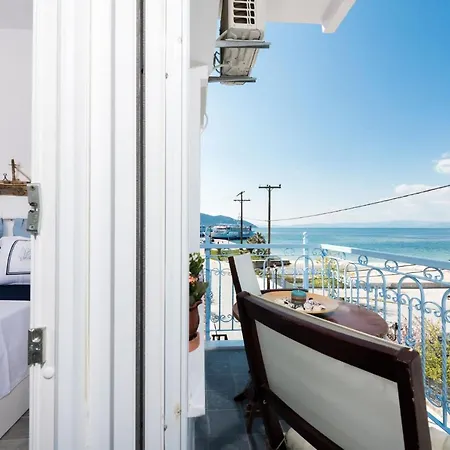 Argyri's Sea View דירה לימנאס